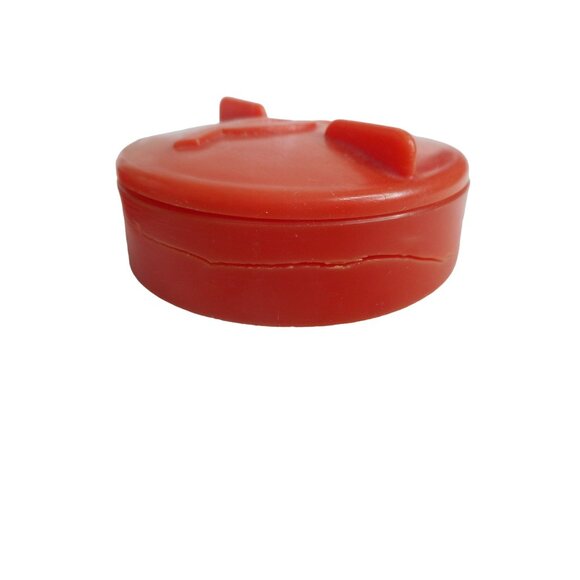 Vintage Red & white ceramic block Salt & Pepper Set milk glass - Picture 7 of 7